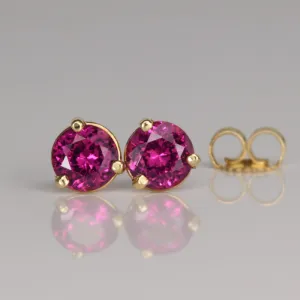 14k Yellow Gold Garnet Stud Earrings 1.23cts