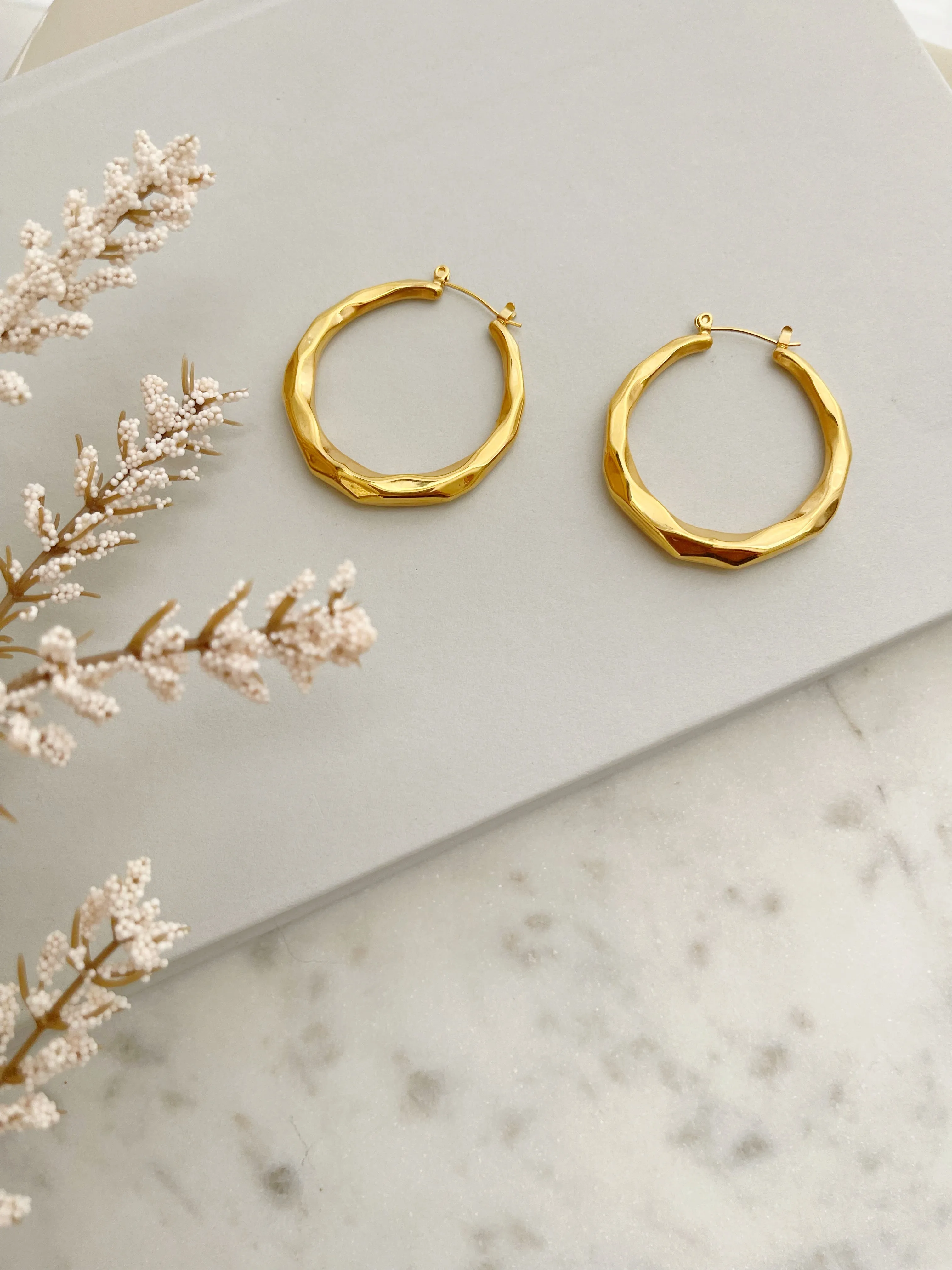 8834JE - Taren Gold Filled Hoop Earrings
