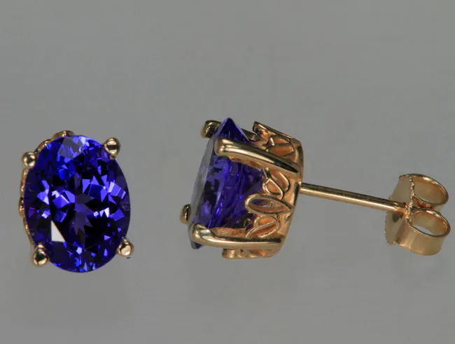 Beautiful Oval Stud Earrings 3.97 Carats