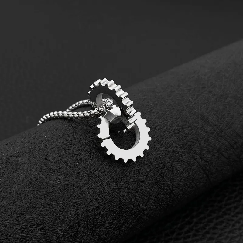 Cycolinks Titanium Steel Gear Cog Necklace