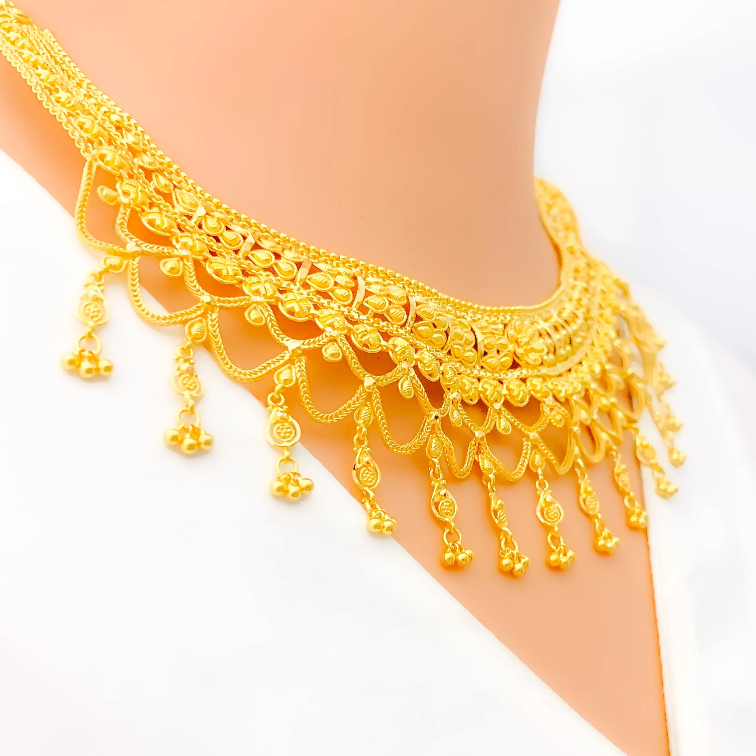 Elegant Tasseled 22k Gold Necklace Set
