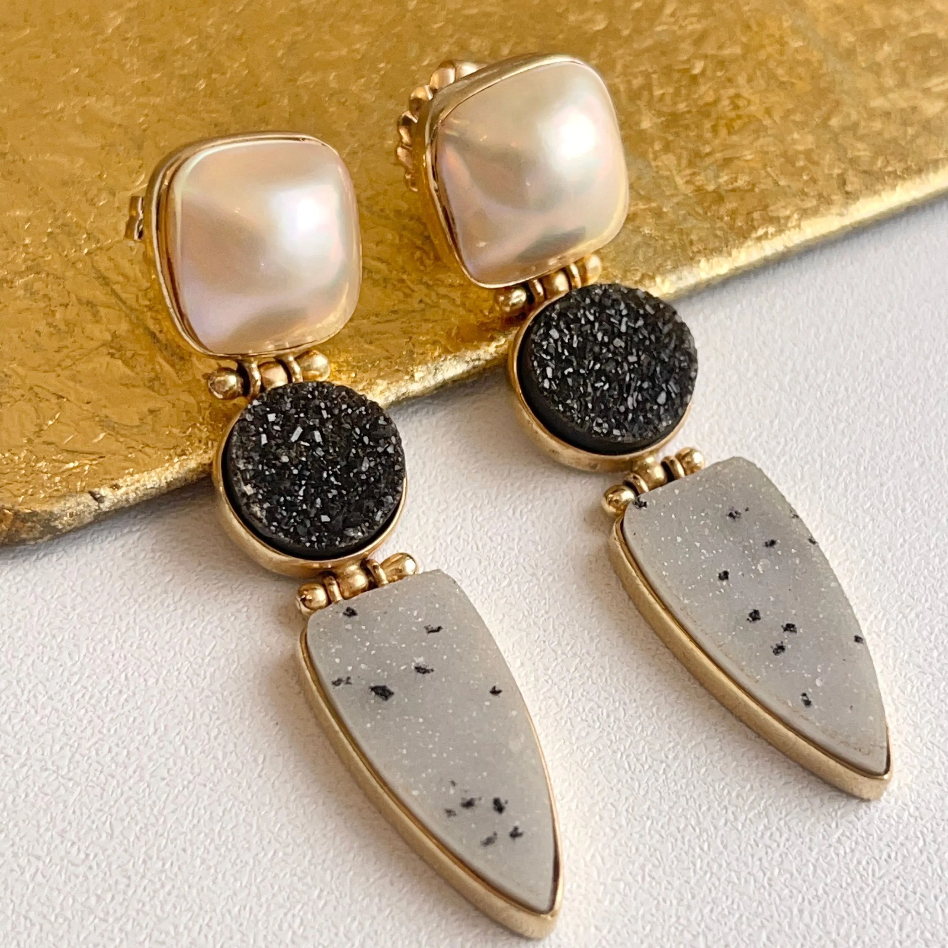 Estate Cambros 14KT Yellow Gold Druzy Geode and Mabe Pearl Dangle Earrings