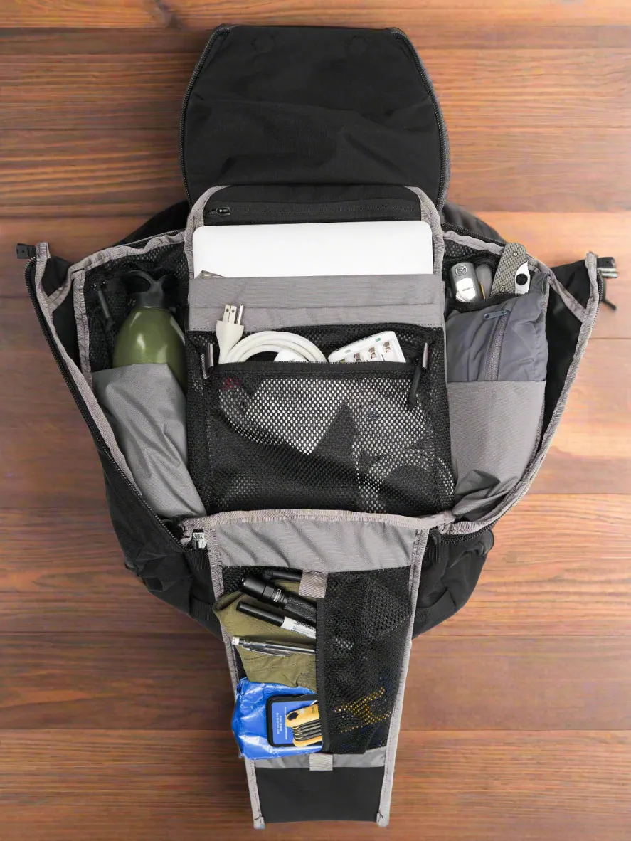 Explorer Trio Travel Pack