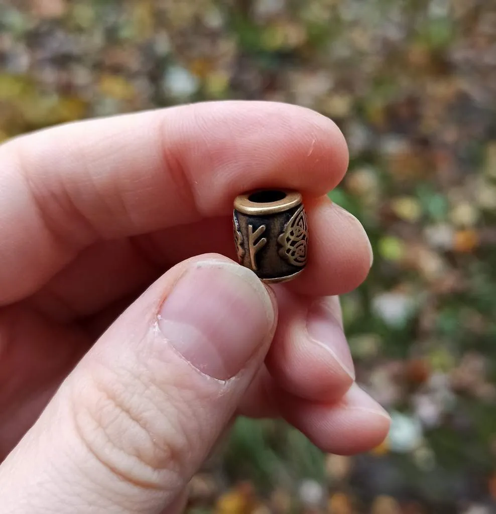 Fehu rune bronze bead