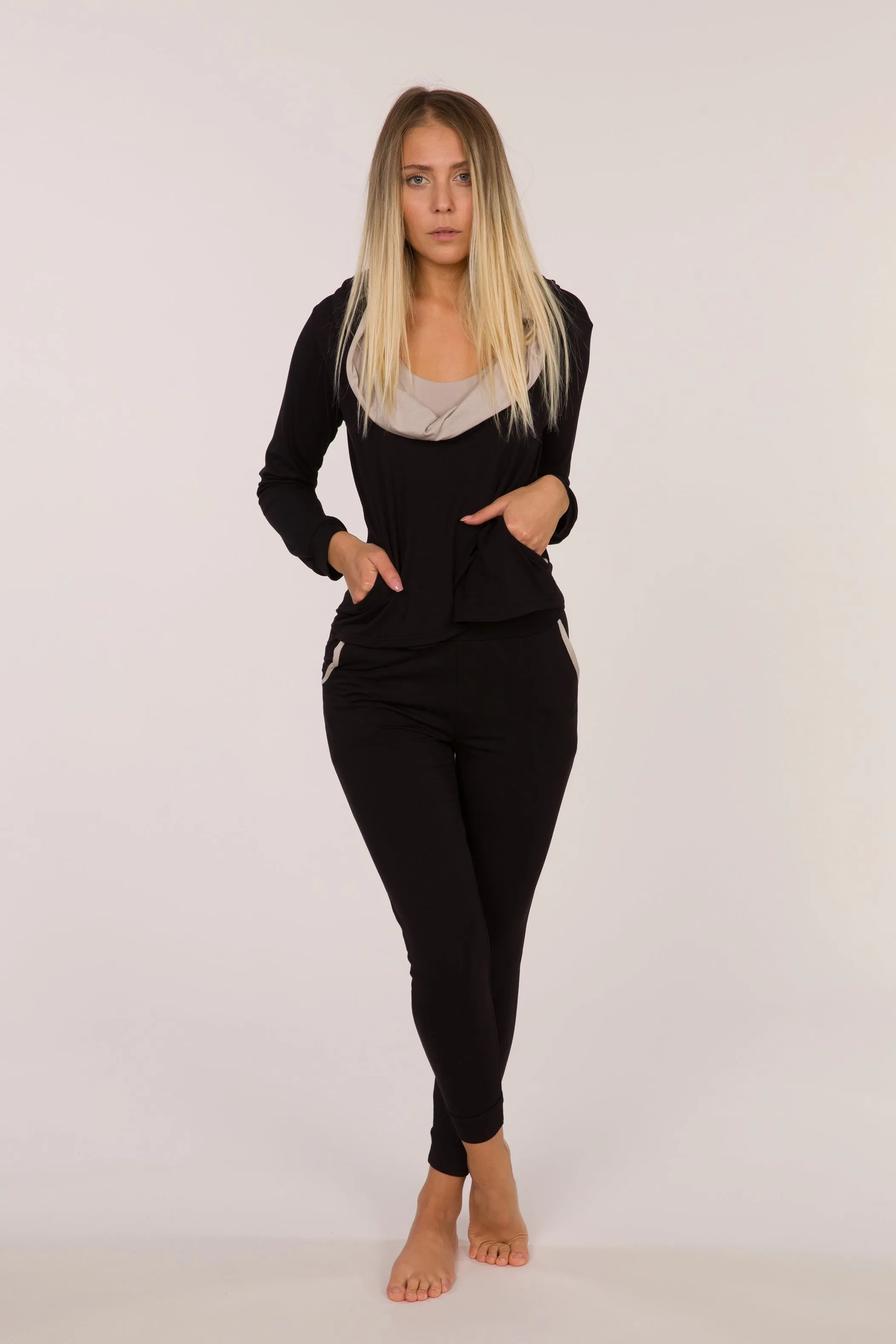 Florentine Jogger Pants - Black/Ice