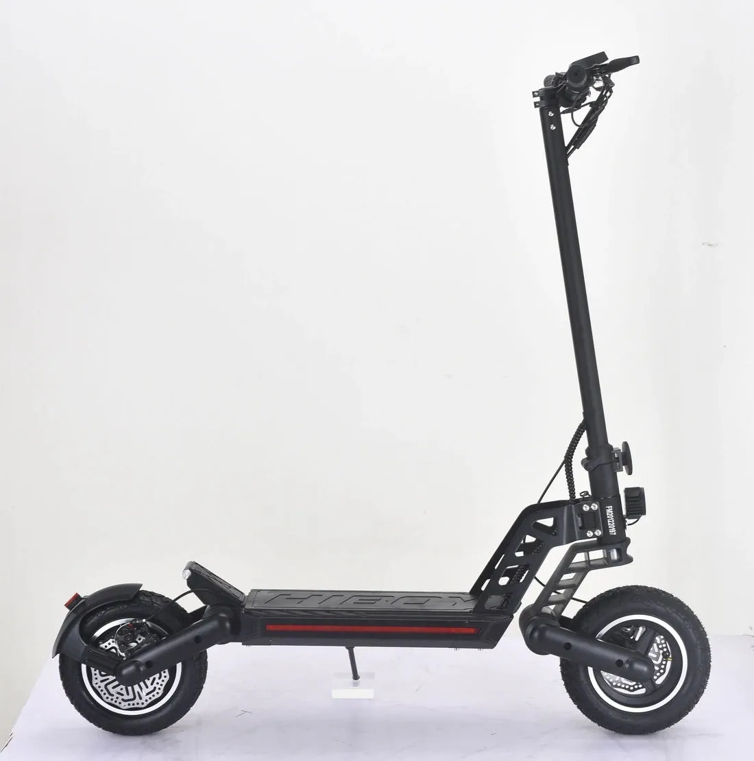 Heavy Duty Pre Order 48V Freddo G2 E-Scooter Holds 330lbs