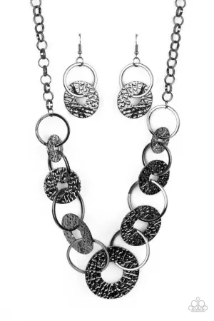 Industrial Envy Black Paparazzi Necklace