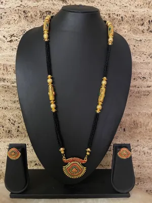 Long Artificial Gold Heavy Maharashtrian Mangalsutra Designs With Earrings 4 Line Black Beads Chain