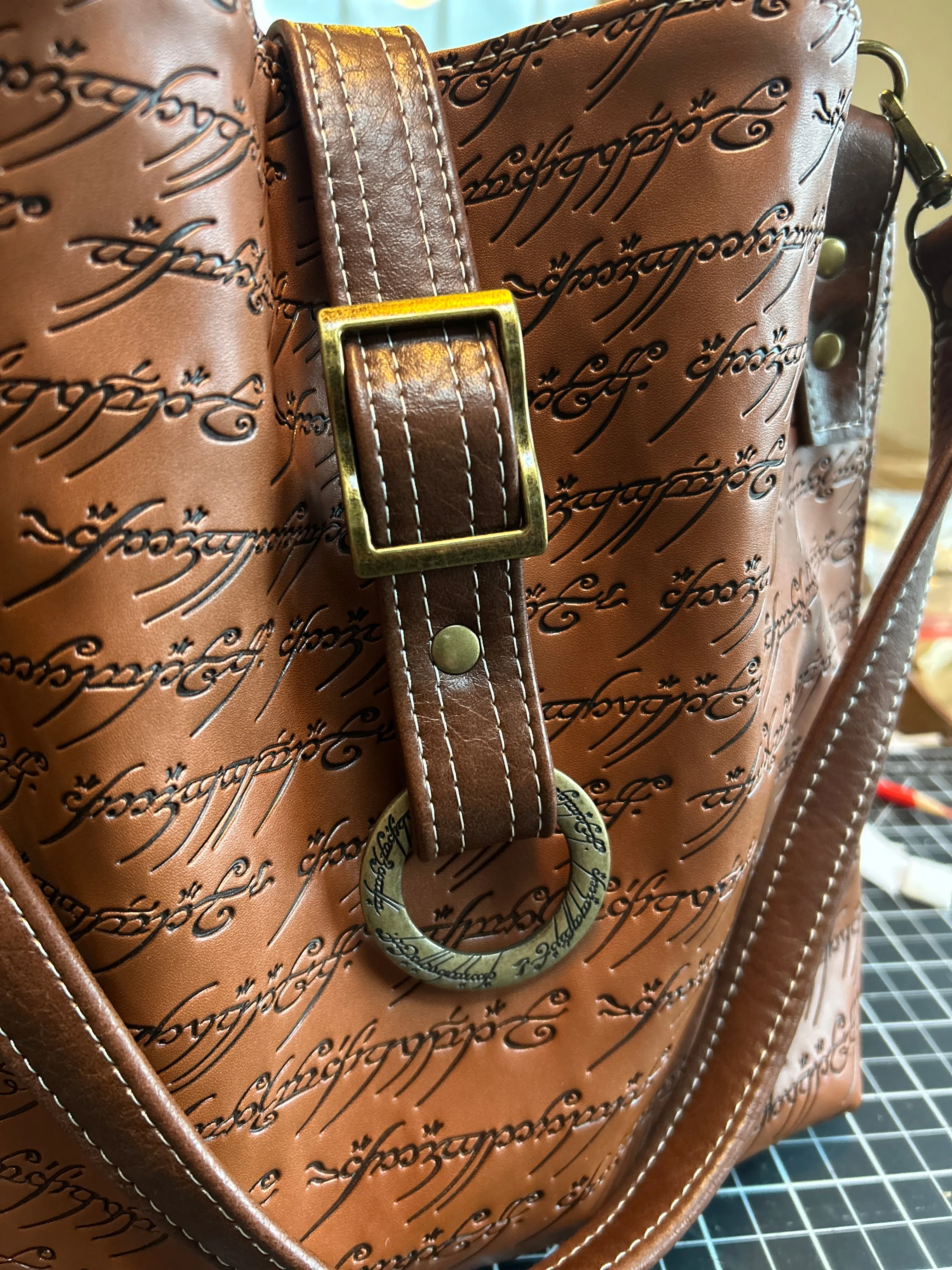 LOTR Hinterland Handbag