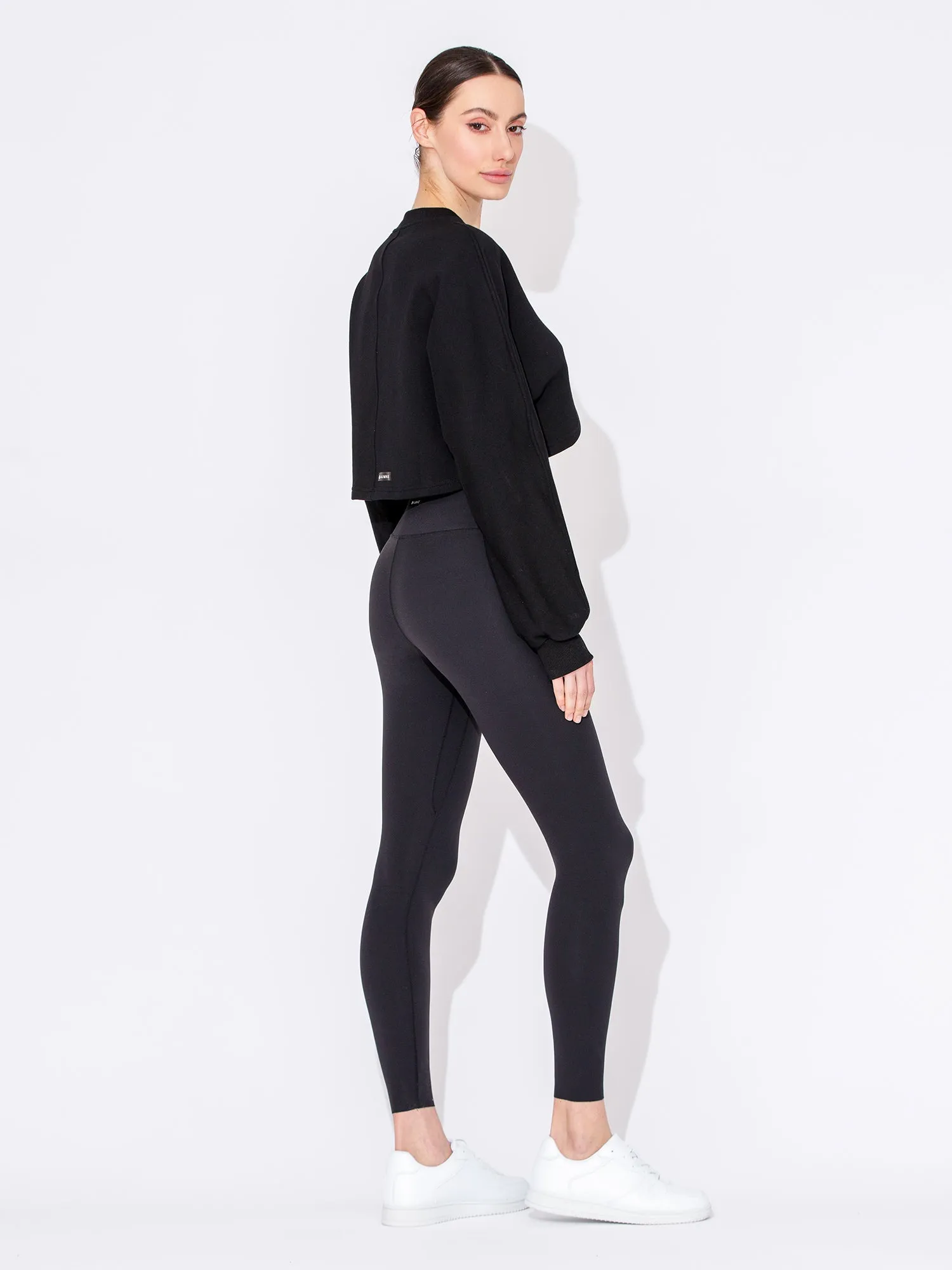 LOTUS LAYER SWEATSHIRT, BLACK