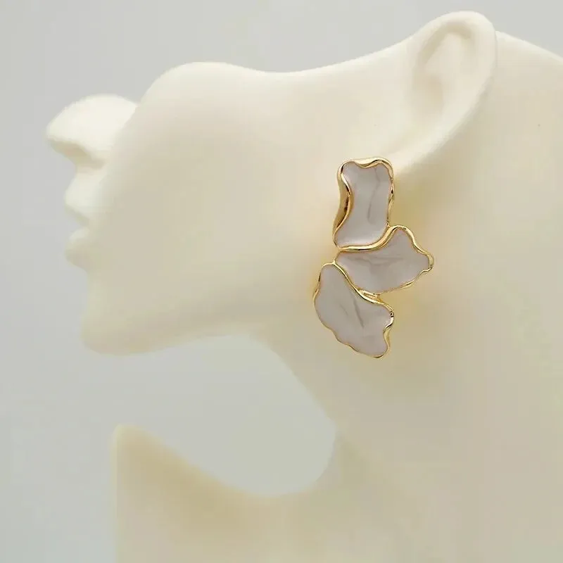 Metal Flower Cream Epoxy Earring Stud Women Fashion Gold Color Plating Irregular Post Earrings Heavy Design Statement Earrings