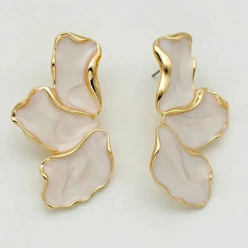 Metal Flower Cream Epoxy Earring Stud Women Fashion Gold Color Plating Irregular Post Earrings Heavy Design Statement Earrings