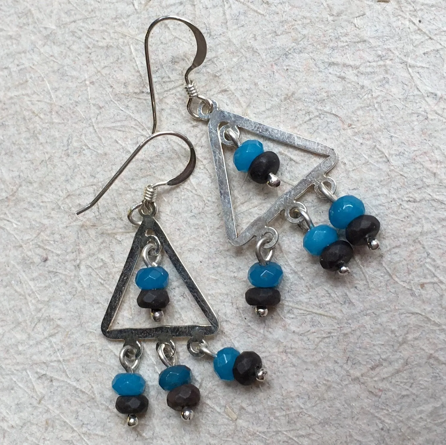 Onyx Chalcedony Earrings - Arrowhead.