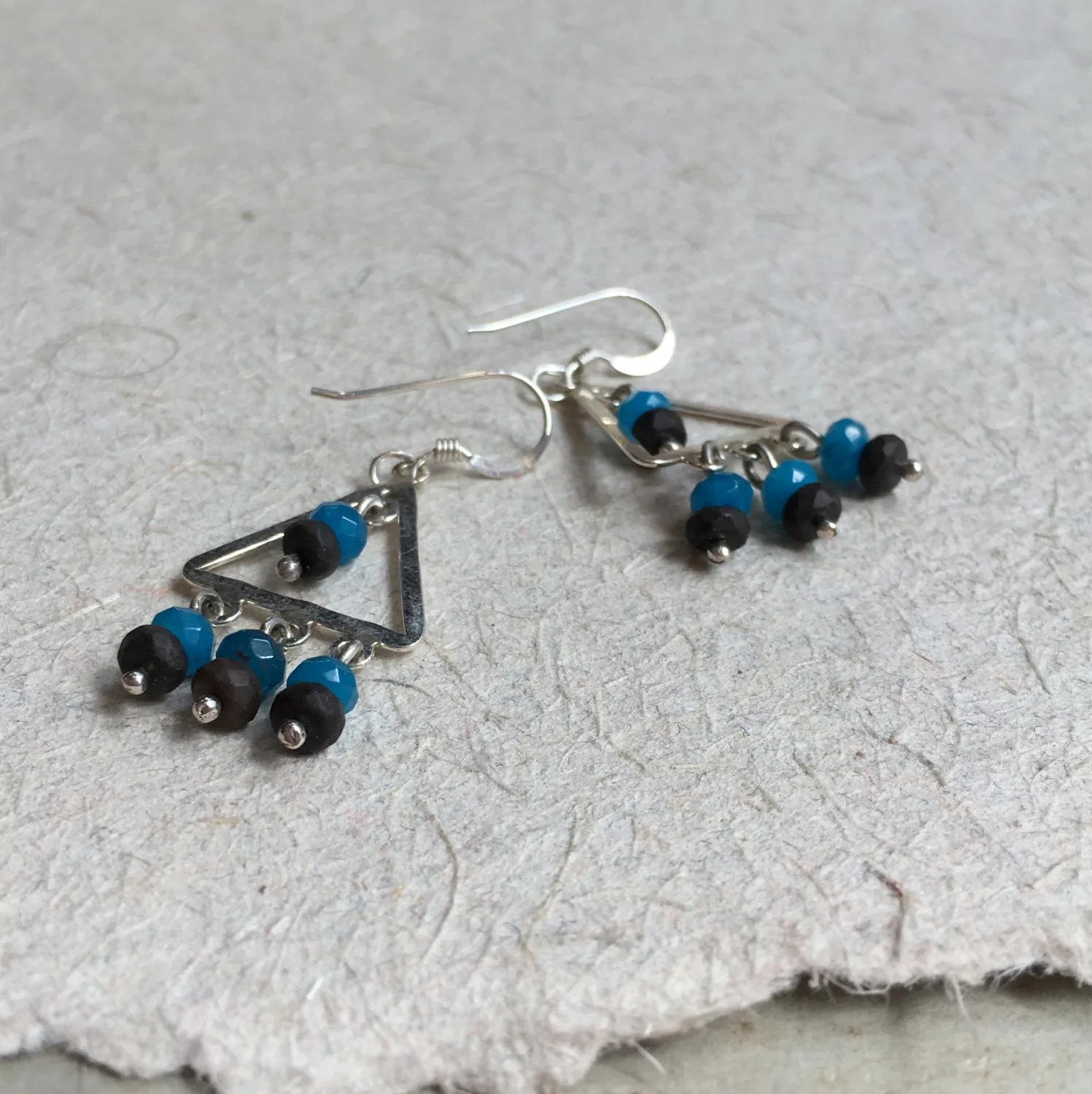 Onyx Chalcedony Earrings - Arrowhead.