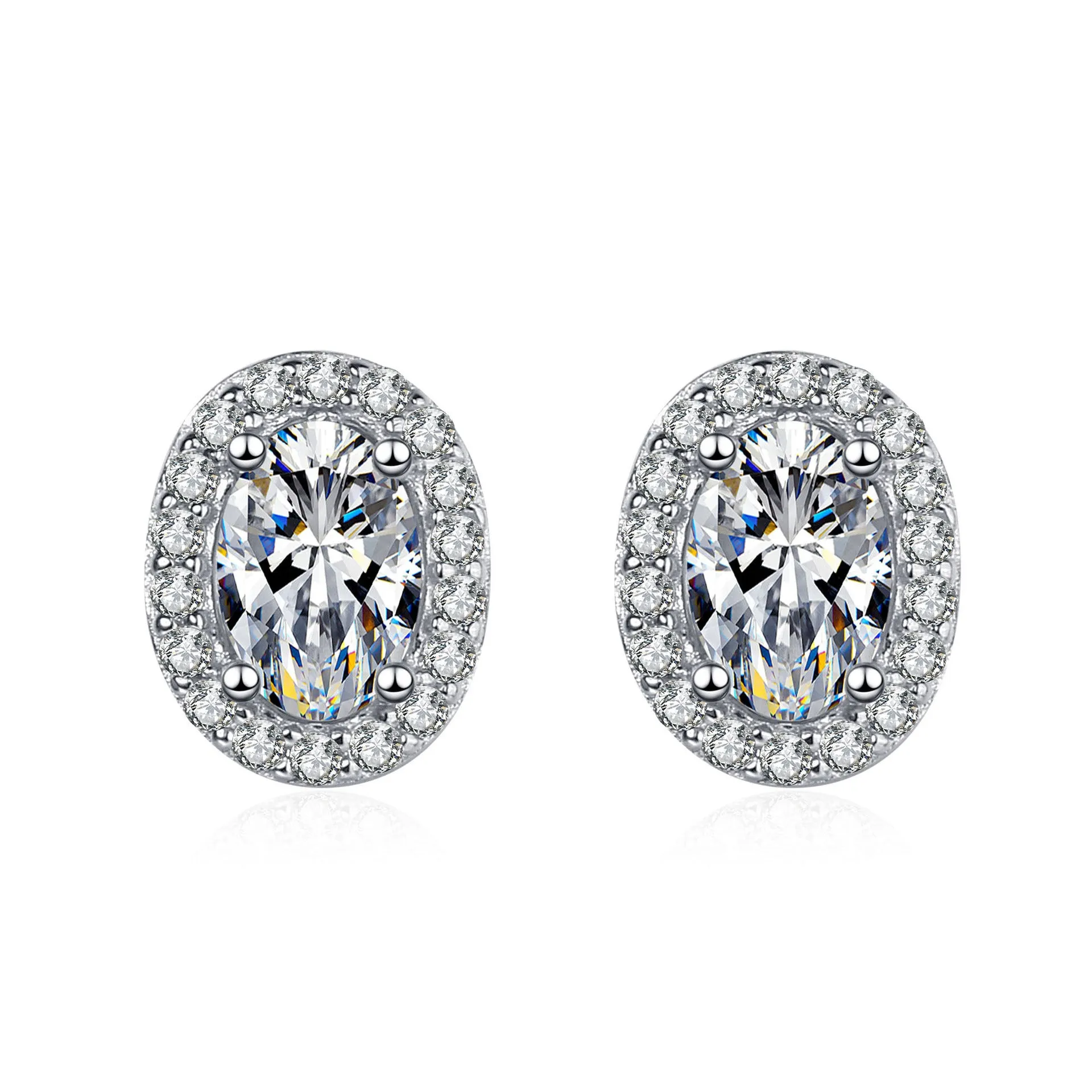 Oval Shape Moissanite Diamonds Stud Earrings-EM007