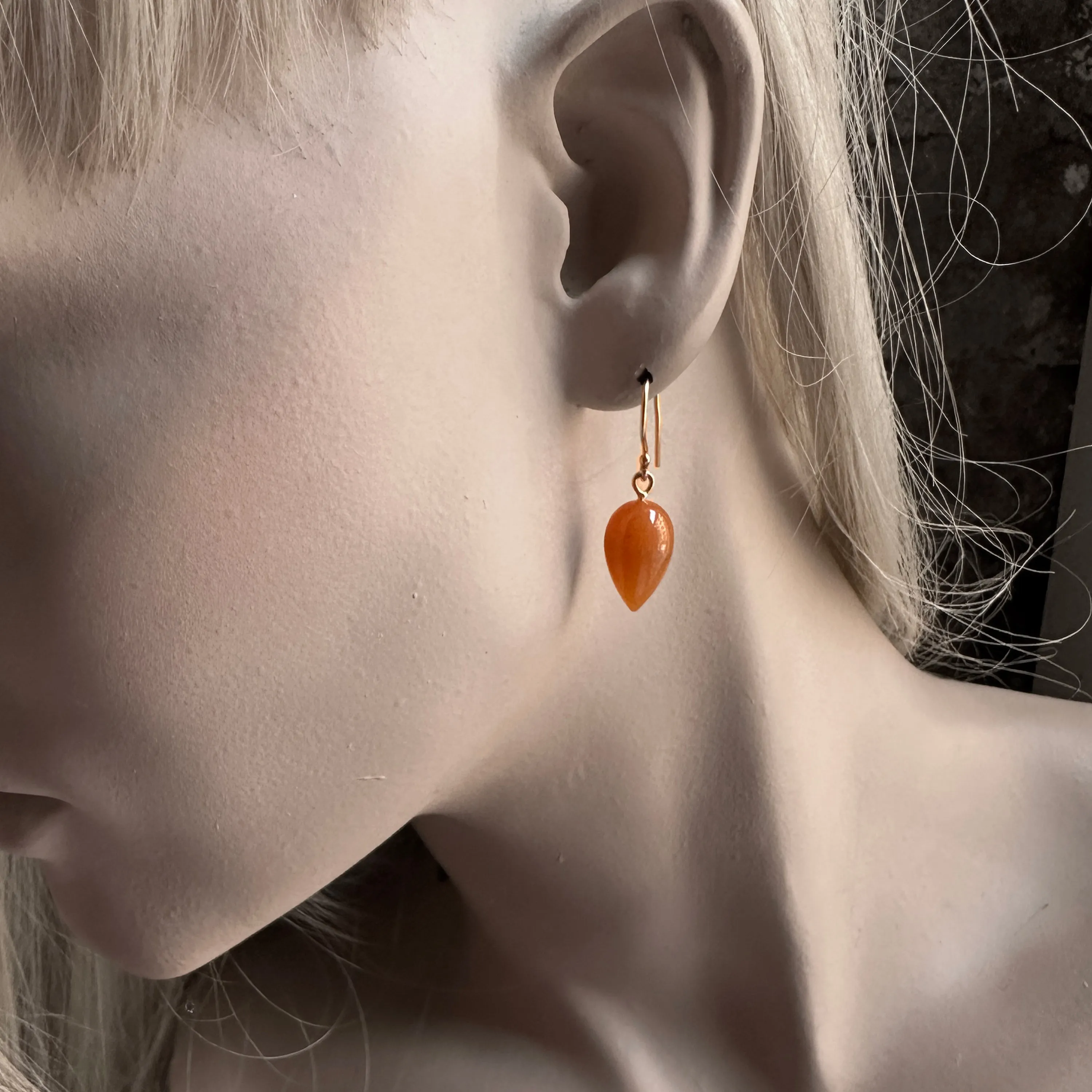 Red Spinel Drop Gold Earrings