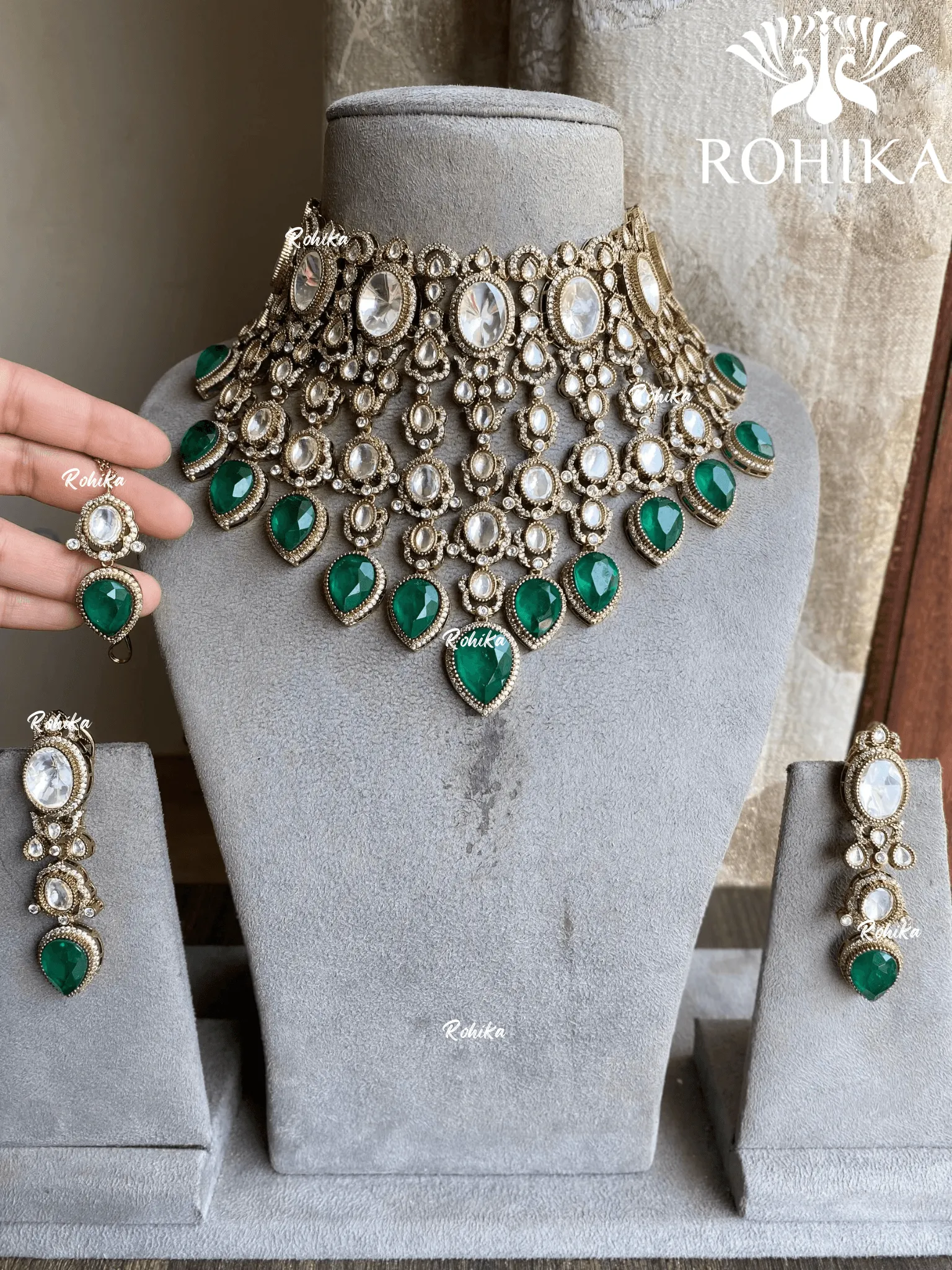 Sharan moisanite doublet bridal necklace set - Dark Green