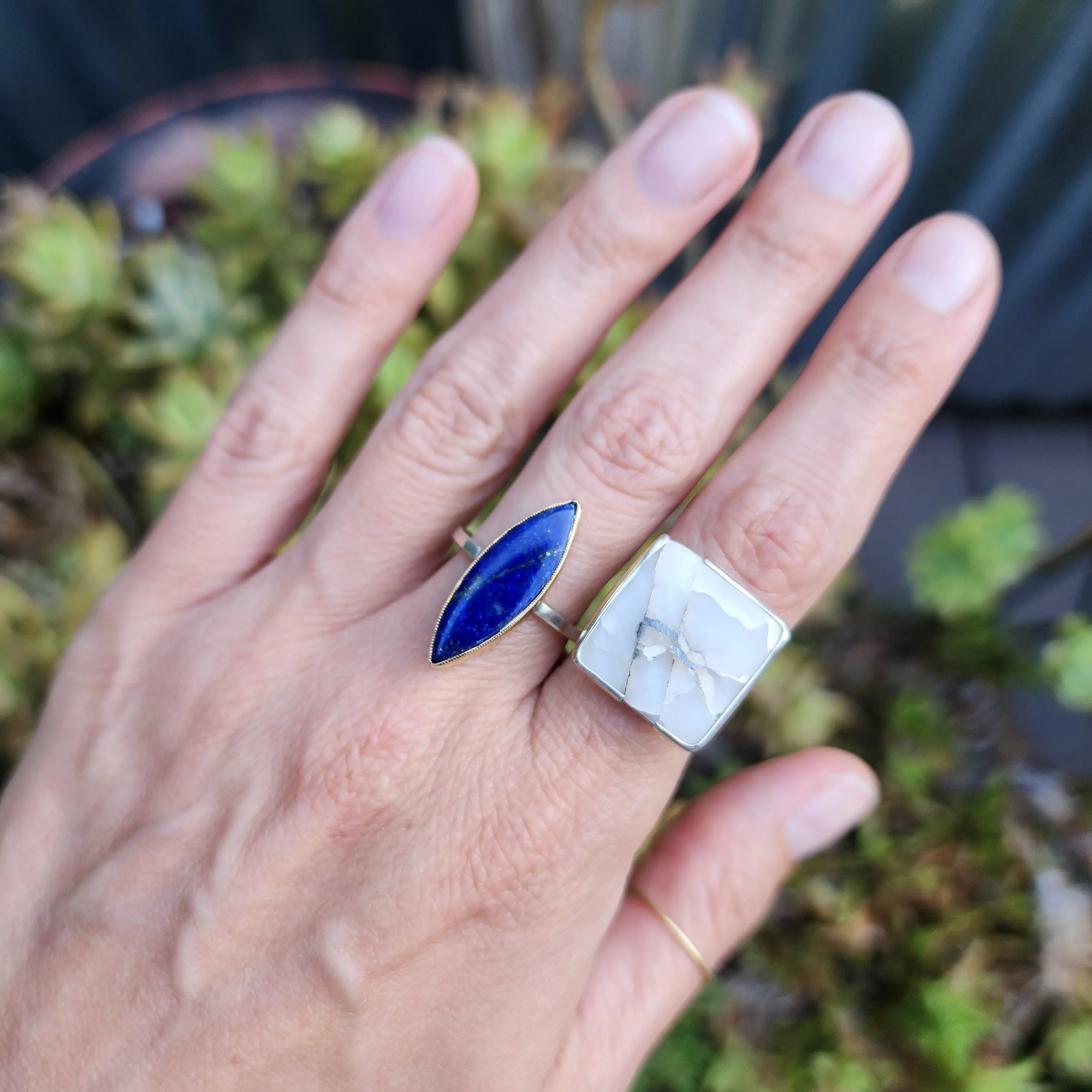 SILVER VEINED QUARTZ RING