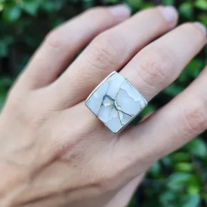 SILVER VEINED QUARTZ RING