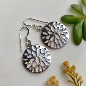 Simple Casual Earrings - Into Your Heart.