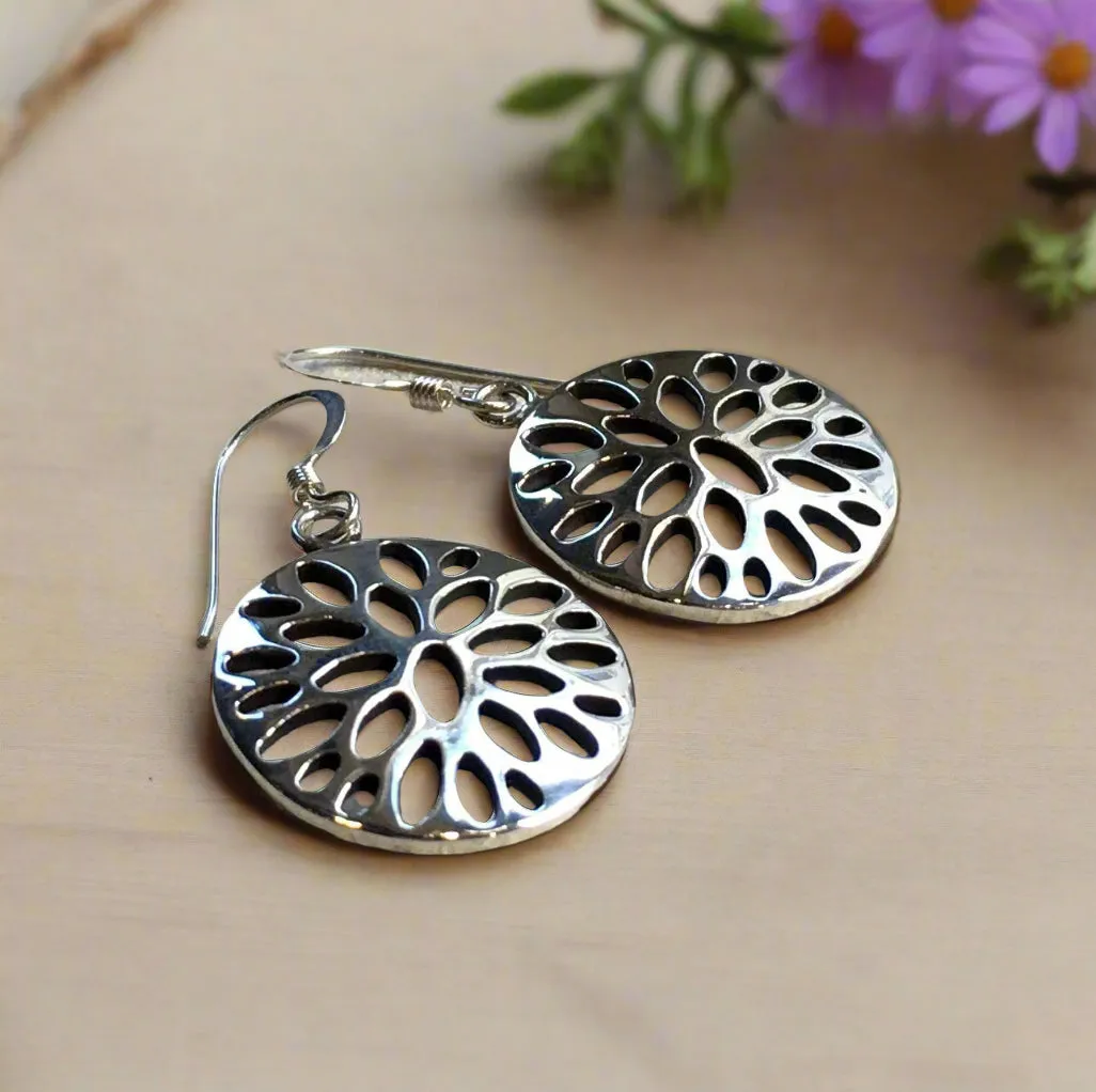 Simple Casual Earrings - Into Your Heart.