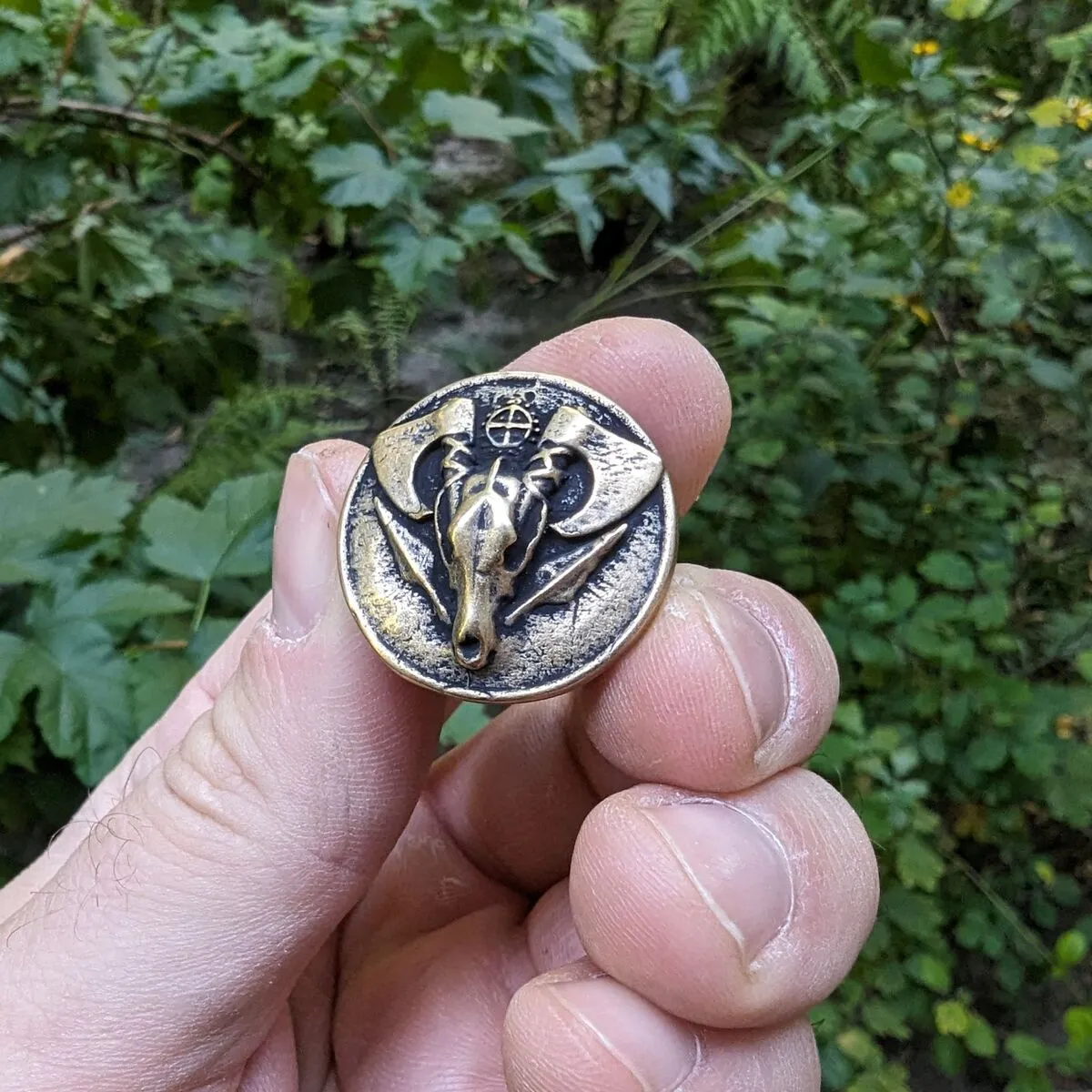 Wolf skull paracord bead