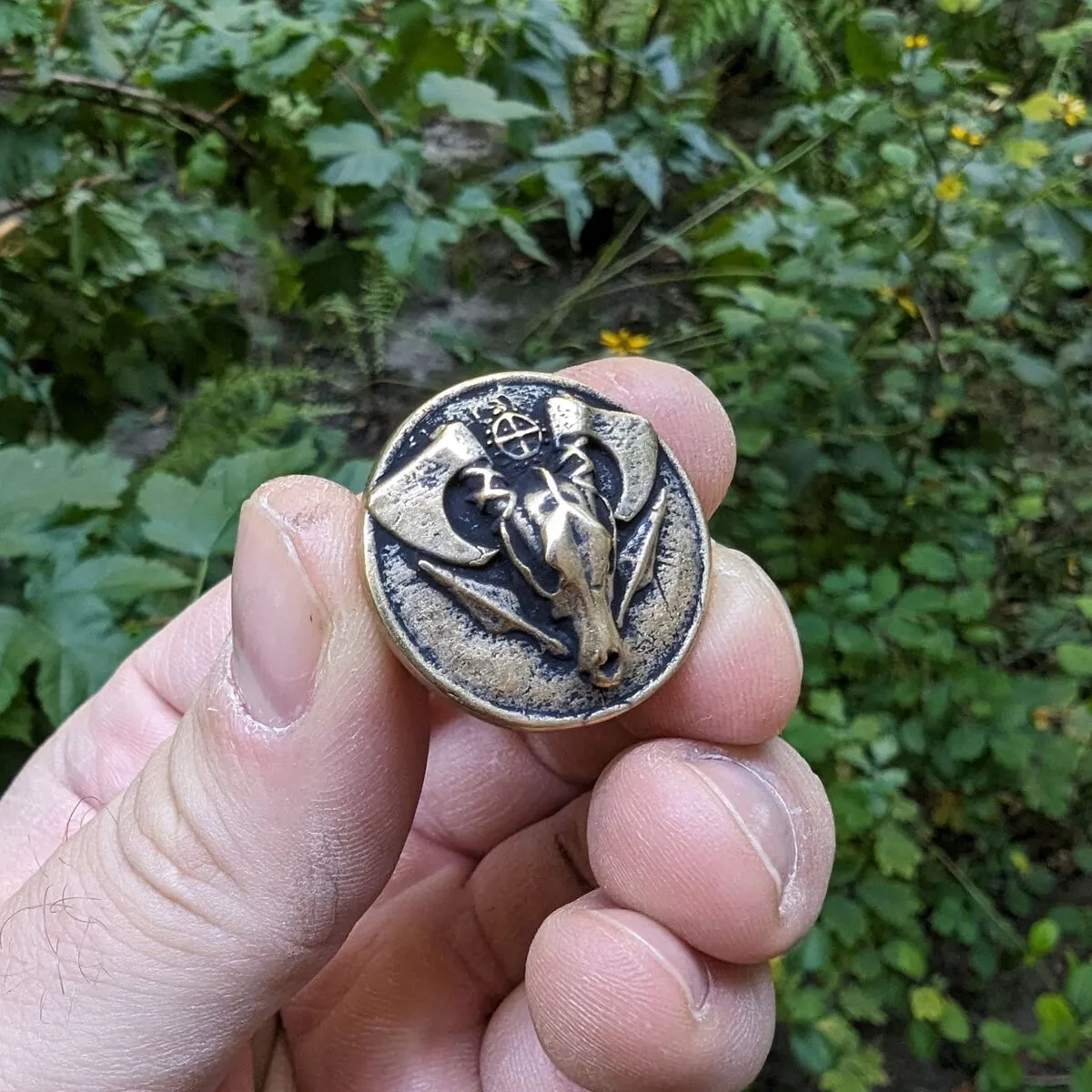 Wolf skull paracord bead